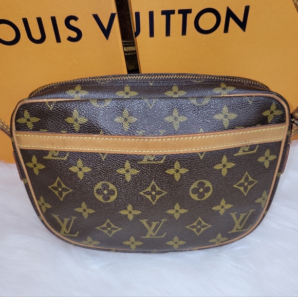 💯% Authentic Louis Vuitton Crossbody bag Jeune Fille PM - Picture 9 of 15